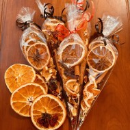 Festive Simmer Pot Cones