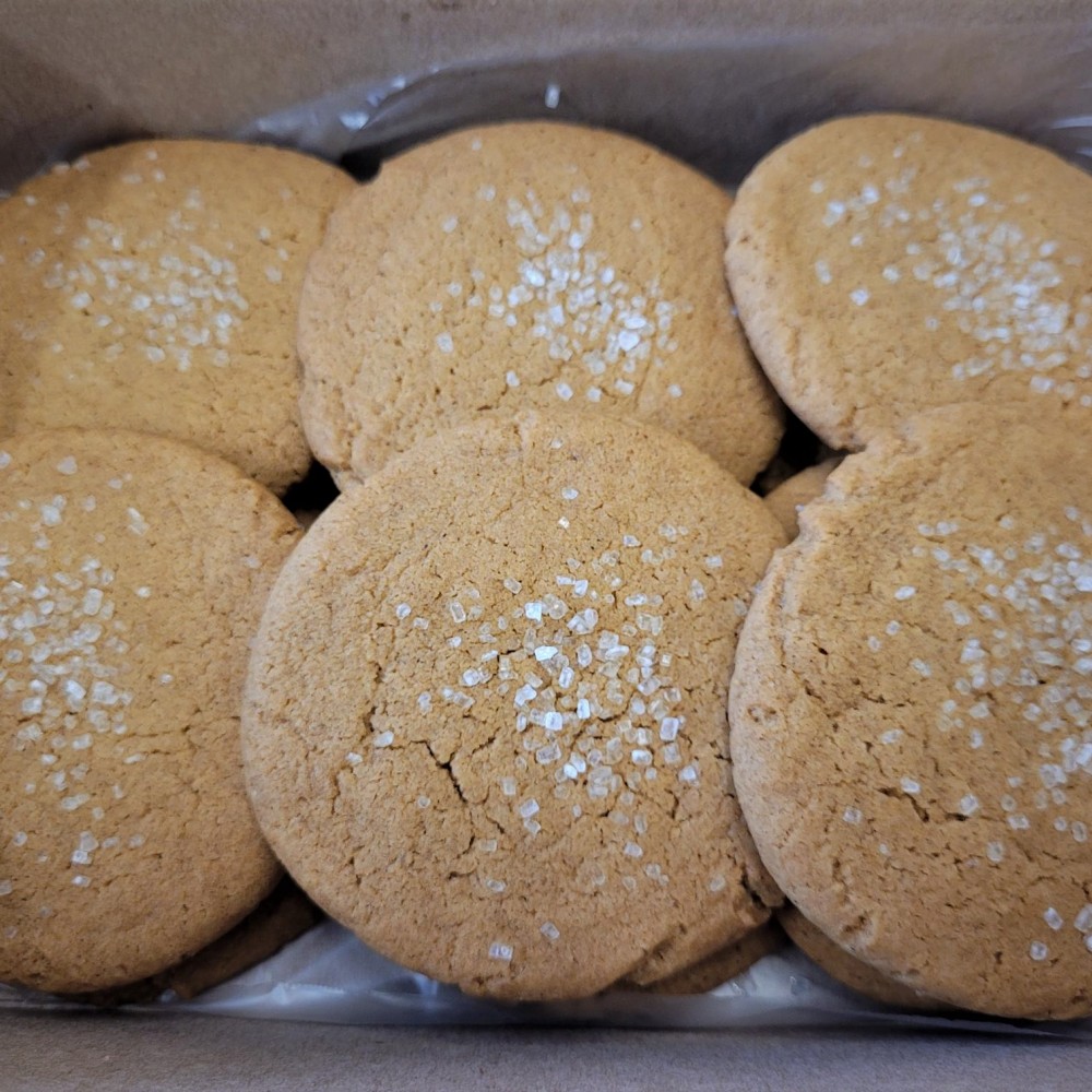 Old Fashioned Ginger Molasses Cookies (12 pcs.)